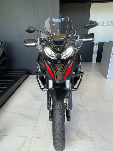 Qj Motor - Srt 800 Negra