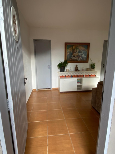 Imagem 11 de 15 de Casa A Venda Com 3 Quartos No Bairro Jardim Itaguacu Em Florianopolis - V-82137