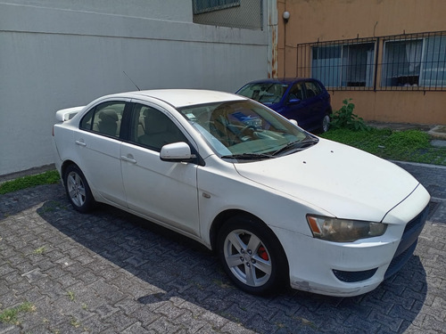 Mitsubishi Lancer Es At Cvt