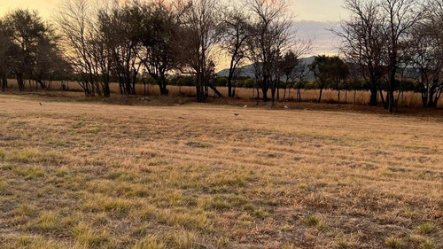 Imagen 4 de 10 de Vendo Lote En Valle Del Golf 1000 M²
