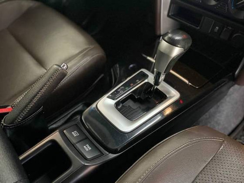 Imagem 14 de 15 de Toyota Hilux Sw4 2.7 Sr 7 Lugares 4x2 16v Flex 4p