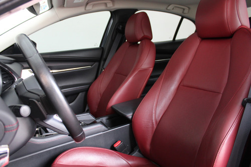 Mazda 3 Signature 2023