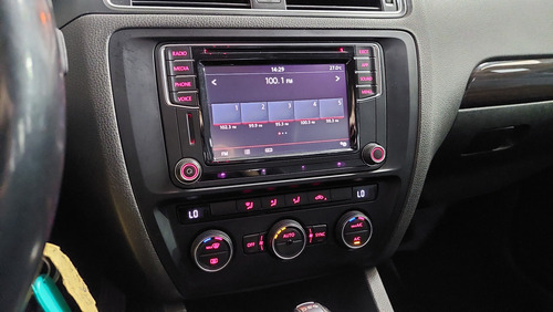 Volkswagen Vento 1.4 Highline At