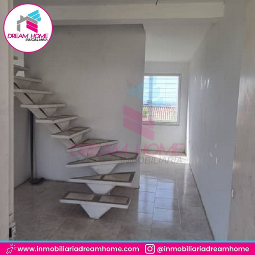 Imagen 7 de 9 de Town House Urb. Las Mesetas - Cúa