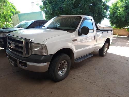 Ford F-100 3.9 Cab. Simple Xlt 4x4