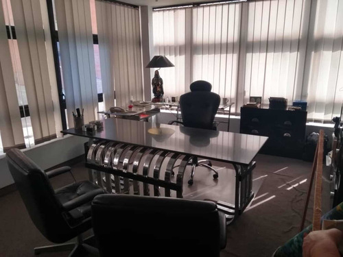 Imagen 3 de 14 de Se Vende Excelente Oficina Av Francisco Solano Libertador