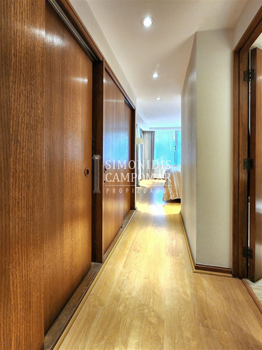 Departamento En Venta De 4 Dorm. Las Condes Av. Colón