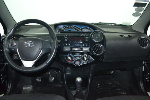 Toyota Etios 1.5 Xls 4p Mt 2015-imolaautos