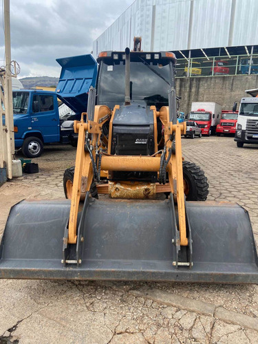 Imagem 3 de 25 de Retro Escavadeira Case 4x4 580n Cabinada Com Ar Condicionado