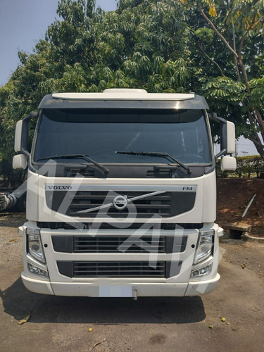 Imagem 2 de 15 de Cavalo 4x2 Volvo Fm 370 Ano 2013