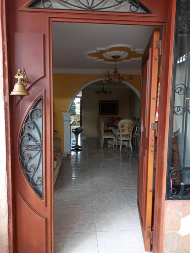 Imagen 4 de 7 de M.c. Se Vende Casa En Santa Teresa. Calle El Alto