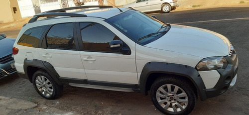 Imagem 12 de 13 de Fiat Palio Adventure Adventure
