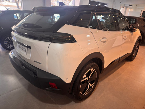 Peugeot 2008 1.0T Gt