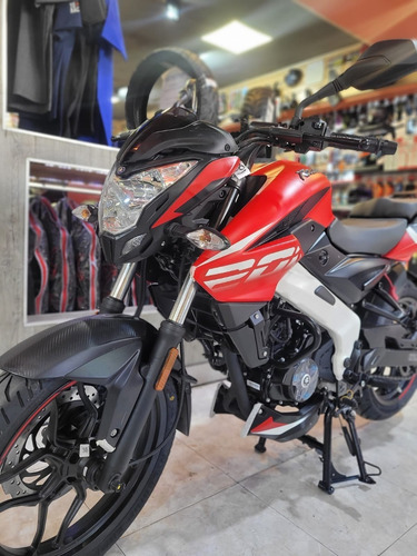 Imagen 12 de 22 de Bajaj Rouser Ns 200 0km Tamburrino Motos