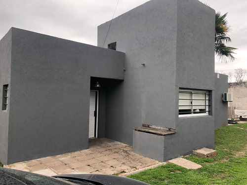 Venta Casa Quinta 2 Dormitorios Mercedes + Casa Para Huéspedes