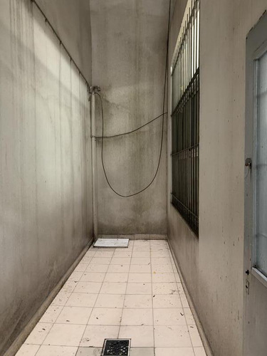 Local Comercial - Av. Cordoba - Tribunales -