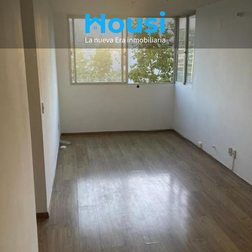 Alquiler Apartamento 1 Dormitorio, En Excelente Zona A Pasos De La Rambla Punta Carretas