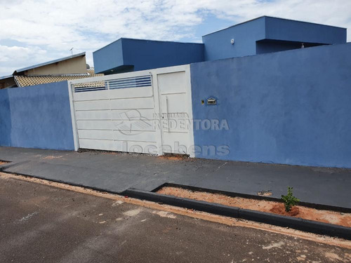 Imagem 1 de 10 de Casas - Ref: V13777