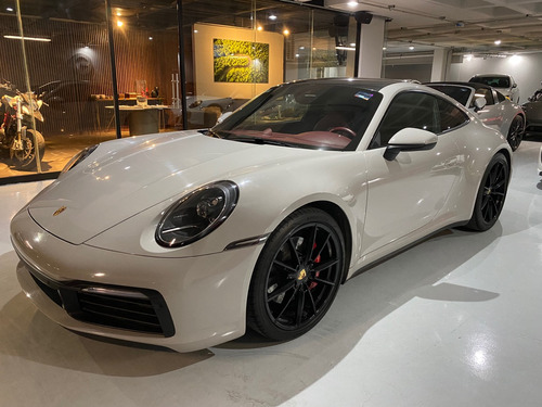 Porsche 911 Carrera 4S