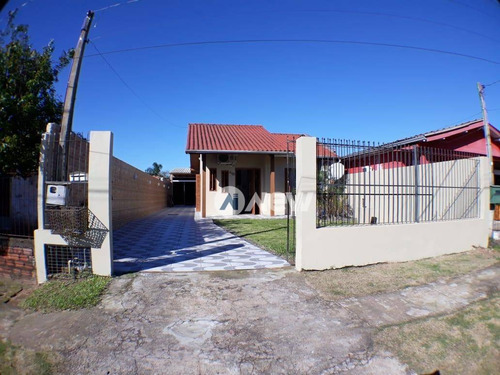 Casa Com 2 Dormitórios À Venda, 200 M² Por R$ 413.400 - Canudos - Novo Hamburgo/rs - Ca1021