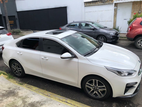 Imagen 4 de 14 de Kia Forte Ex Premium Sedan 2019