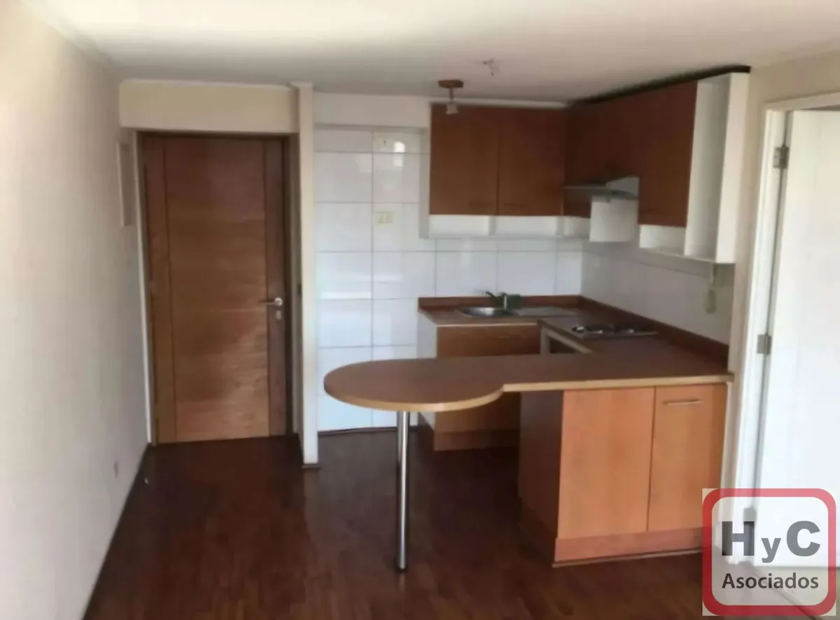Imagen 4 de 12 de A Pasos De Metro U De Chile Excelente Departamento En Venta