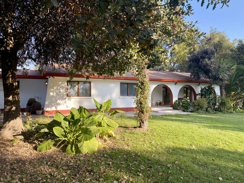 Bajo De Precio! Parcela Con 2 Casas, Excelente Conectividad