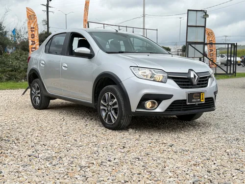 Renault Logan 1.6 Privilege / Intens