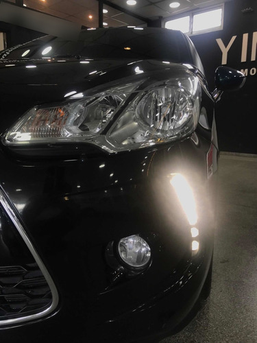 Imagen 11 de 15 de Citroën Ds3 2016 1.6 Vti 120 So Chic