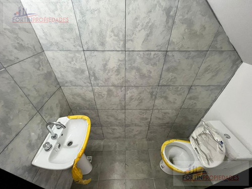 Imagen 17 de 24 de Dúplex En Venta 2 Dormitorios, Cochera. La Plata- Villa Elvira- Zona Sur