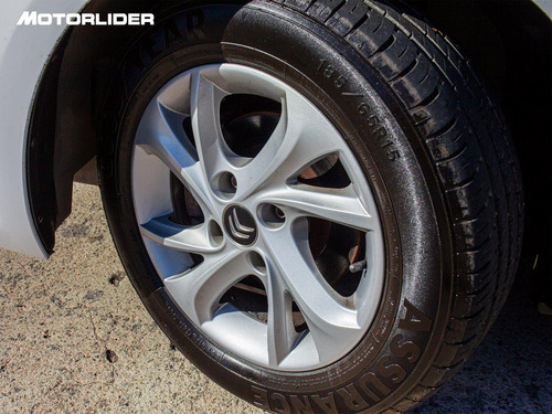 Imagen 20 de 25 de Citroën C-elysée 1.2 Feel Pack Ex Full | Permuta / Financia