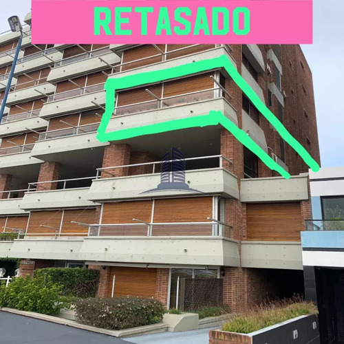 Apartamento En Venta- Punta Del Este- 4 Dormitorios- Frente Al Mar 