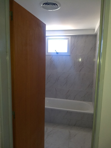 Imagen 6 de 14 de Venta De Departamento De 3 Ambientes San Justo