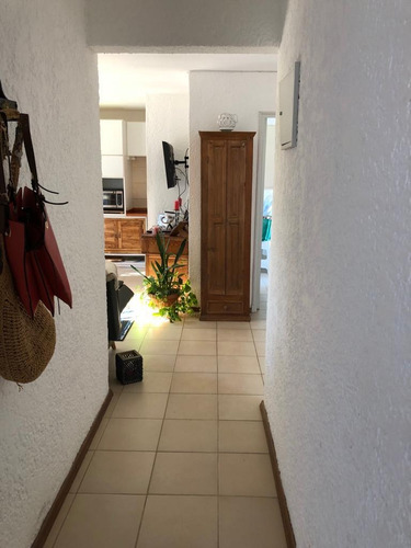Imagen 19 de 19 de Apartamento En Excelente Ubicación, A Dos Cuadras De La Mansa Y Tres De La Brava. Vacaciones A Pasos Del Océano. En El Corazón De La Península. Muy Luminoso!