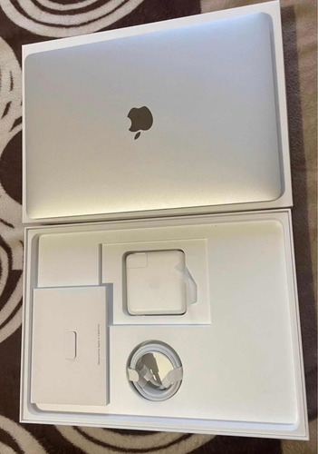 Macbook Pro 13 Touch Bar (Usado)