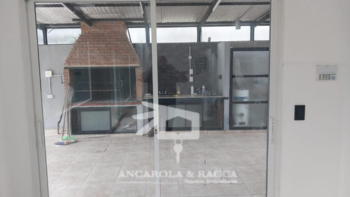 Casa En Barrio Cerrado Villa Angela