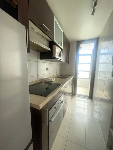 Amoblado Depto En Primer Piso Arriendo (99866)