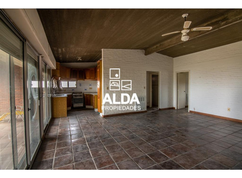Imagen 3 de 17 de Casa Punta Fria Piriápolis 2 Dorms Venta Ca500907