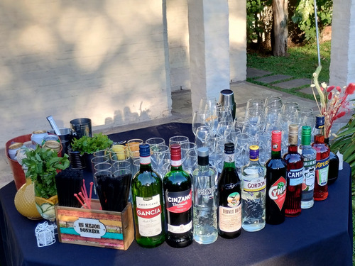 Pizza Party, Perniles, Bebidas, Postres