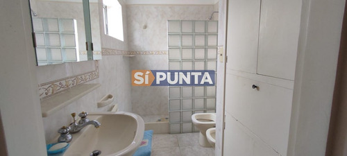 Imagen 18 de 19 de Apartamento Frente A Plaza México De 3 Dormitorios En Venta - Venta Anual