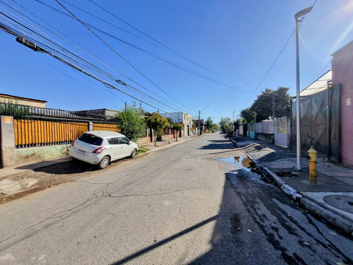 Real Oportunidad Inversión! 12 Dorm. 6 Baños, 3 Deptos Inter