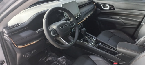 Imagen 5 de 10 de Jeep Compass 2022 1.3 T270 Limited