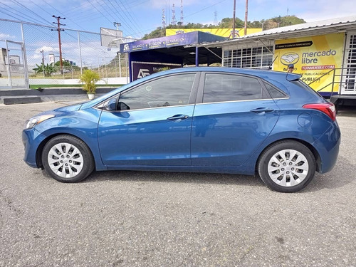 Imagen 7 de 18 de Hyundai Elantra Gt