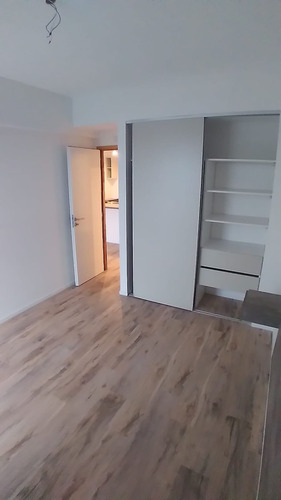 Excelente Departamento Un Dormitorio 6 E/ 65 Y 66