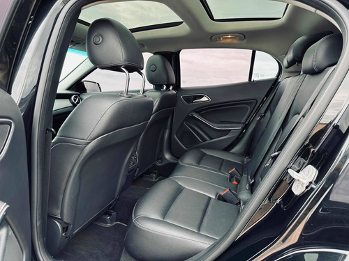Imagen 22 de 24 de Mercedes-benz Clase Gla 250 4matic 2.0 211cv