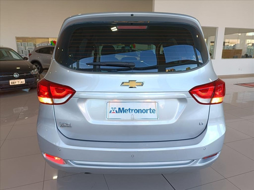 Imagem 5 de 12 de Spin 1.8 Lt 8v Flex 4p Automático