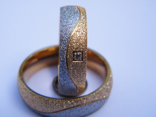 Anillo Elegante De Acero Para Bodas- Compromisos.