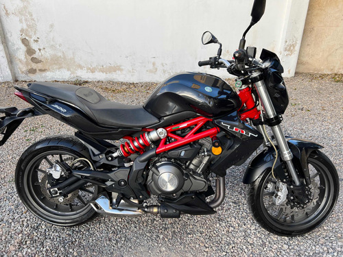 Imagen 7 de 16 de Vendo Benelli Tnt 300