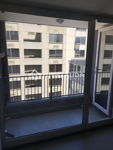 Departamento En Venta De 1 Dorm. En Concepción