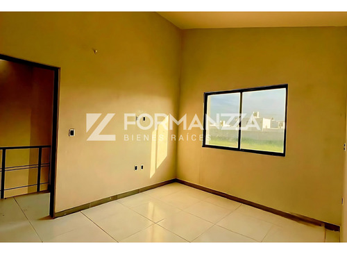 Casa Nueva Santorini En Preventa En Montellano Ii En V De Á